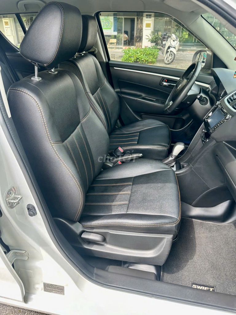 Suzuki Swift 2016 Special - 80000 km. Mua bán Ô tô tại Quận Hà Đông Hà Nội được đăng bởi Nguyễn Phúc hình 12