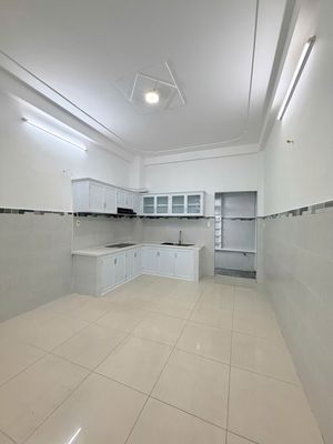 Rent · 5 bd · 70 м² · Quận Tân Phú, ул. Đường Lê Niệm