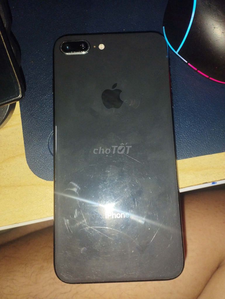 Apple iPhone 8 Plus 64GB Đen Đã qua sử dụng. Mua bán Điện thoại tại Thành phố Biên Hòa Đồng Nai được đăng bởi 04 - vũ tuấn anh -11a17 hình 1
