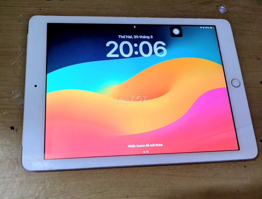 Apple iPad Gen 6 32GB Bạc. Mua bán Máy tính bảng tại Thành phố Cao Lãnh Đồng Tháp được đăng bởi no lệ tình yêu  hình 1