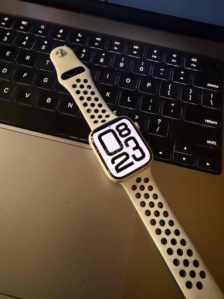 Apple Watch S7 45mm Starlight Like New. Mua bán Thiết bị đeo thông minh tại Quận Hoàng Mai Hà Nội được đăng bởi Duong Phu hình 1