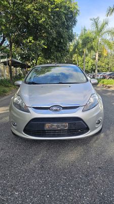Ford Fiesta 2013 S 1.6 AT - 80000 km. Mua bán Ô tô tại Quận Cẩm Lệ Đà Nẵng được đăng bởi Nguyễn Đức Trưởng