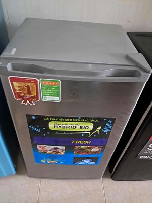 Bán tủ mini 93l. Mua bán Tủ lạnh tại Quận Ninh Kiều Cần Thơ được đăng bởi ĐIỆN LẠNH HOÀNG KHẢI