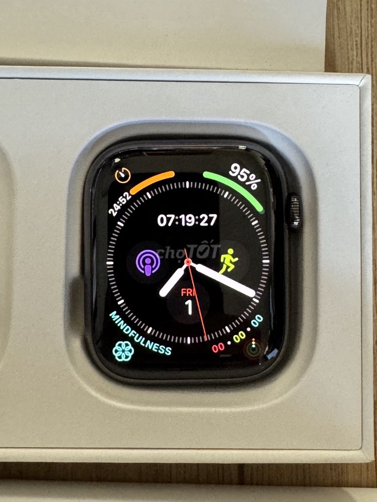Apple Watch Series 8 - 45mm- Thép Đen - Esim LTE . Mua bán Thiết bị đeo thông minh tại Thành phố Vũng Tàu Bà Rịa - Vũng Tàu được đăng bởi Hop hình 1