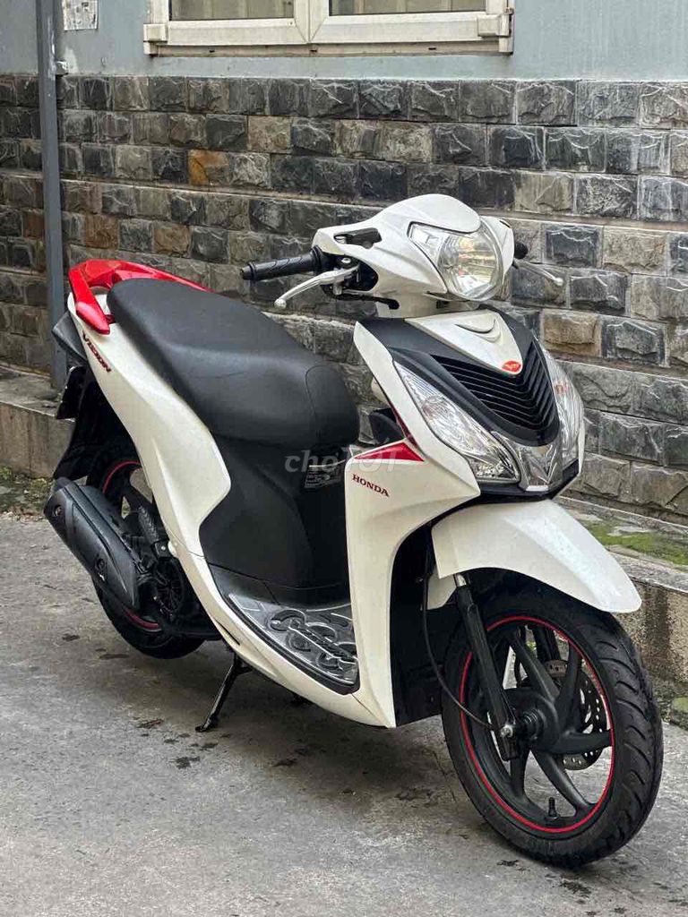 BÁN XE VISION 2019-SMARTKEY-ĐƯA TRƯỚC 12🍠 LẤY XE. Mua bán Xe máy tại Quận 10 Tp Hồ Chí Minh được đăng bởi Châu Thị Linh Chi hình 3