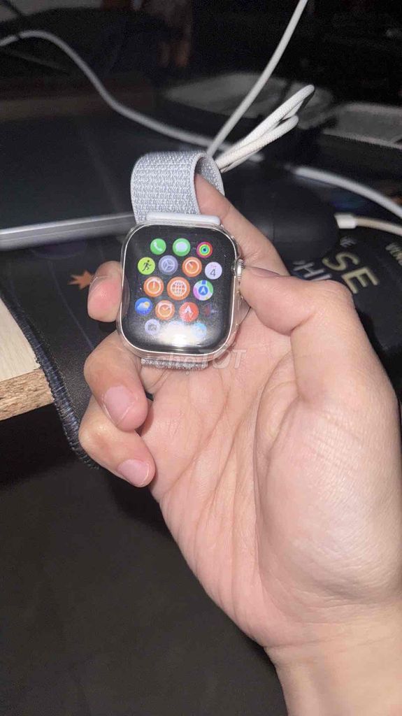 Apple Watch Series 10 Nhôm Bạc FULL BOX. Mua bán Thiết bị đeo thông minh tại Quận Tân Bình Tp Hồ Chí Minh được đăng bởi Thiên Ân hình 1