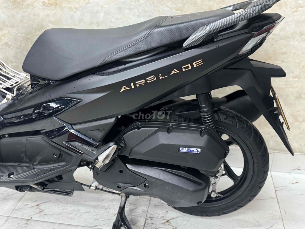 AB 125 mẫu 4val đen mù siêu mới 43D1-043.39. Mua bán Xe máy tại Quận Sơn Trà Đà Nẵng được đăng bởi Minh Dũng bán trả góp 136 vân đồn  hình 2