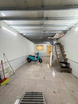 Nhà Thuê Gần Mặt Tiền Phạm Thế Hiển