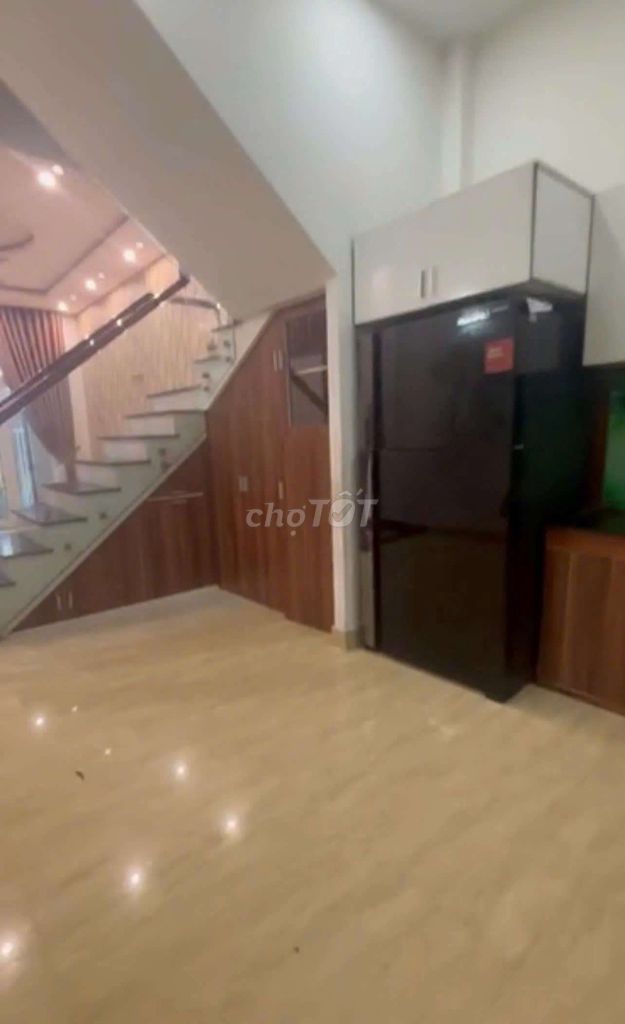 nhà kiệt nguyễn huy tưởng chủ cho thanh toán từng tháng cọc