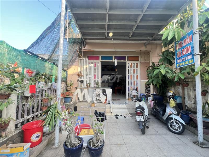 Bán gấp căn nhà 1 trệt 1 lầu kiên cố- Hoàn công- Hẻm ô tô. Mua bán đất tại Huyện Nhơn Trạch Đồng Nai được đăng bởi Dương Chuyên tài sản Thanh lý Ngân hàng hình 3