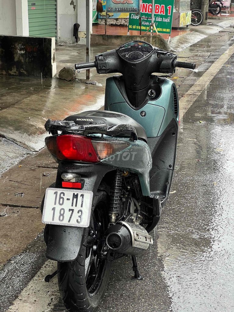 Honda SH Италия 150 куб. см, импортированная в 2007