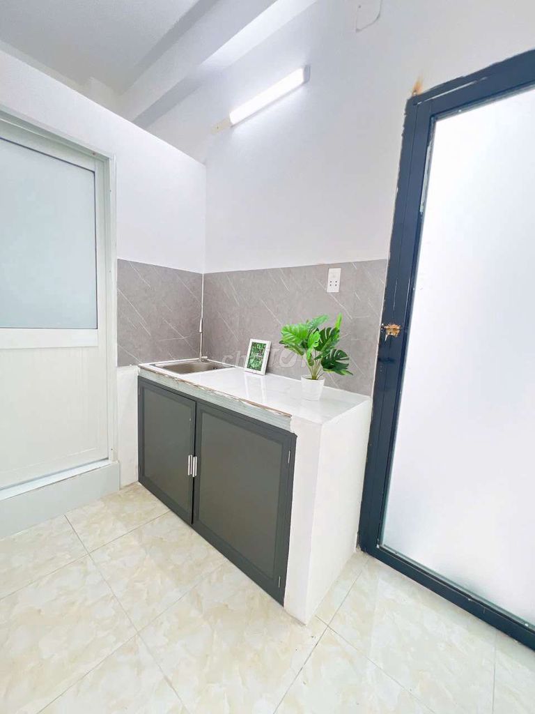 1PN +TÁCH BẾP CỬA SỔ TRỜI NGAY CHỢ THẠCH ĐÀ - ảnh 4