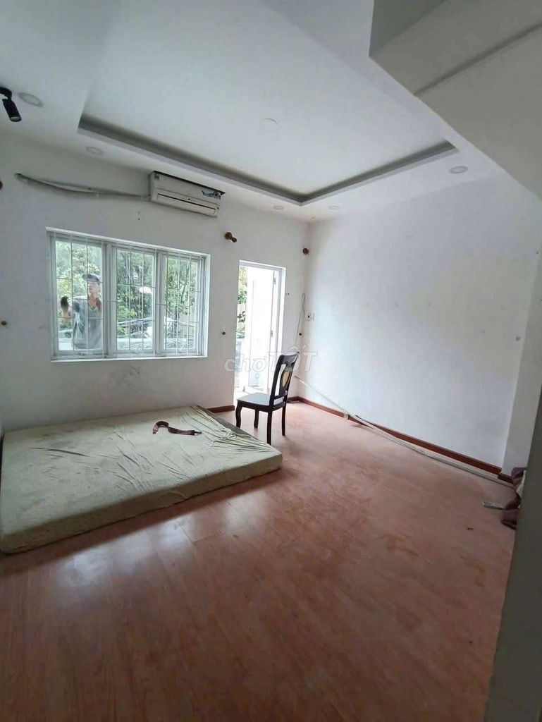 4 X 19M NHÀ MẶT TIỀN ĐƯỜNG KINH DOANH