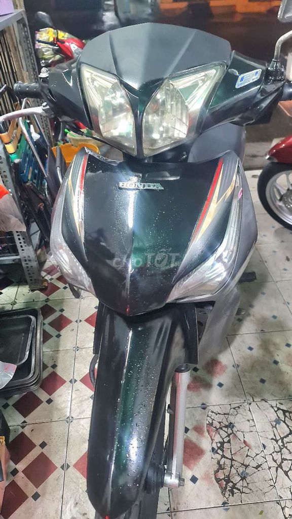 Honda Future 125 FI черный, серый