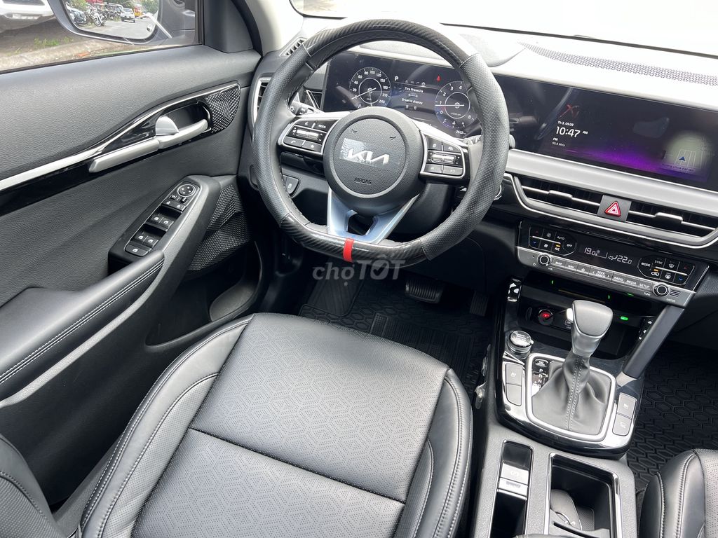 Kia Seltos 2025 Premium 1.5 AT- 2 nghìn km NHƯ MỚI. Mua bán Ô tô tại Quận Cầu Giấy Hà Nội được đăng bởi Xe Cũ Dương Đô hình 11