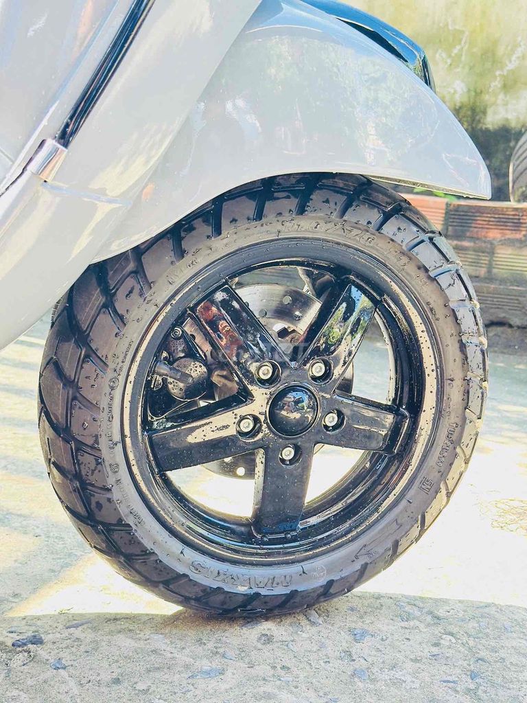 Piaggio Vespa LX 150CC Xám. Mua bán Xe máy tại Quận 12 Tp Hồ Chí Minh được đăng bởi Ta Thanh Thai hình 10