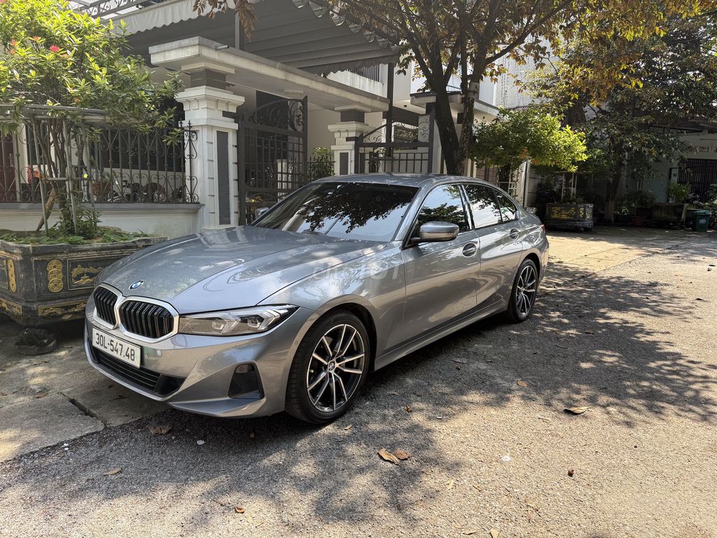 BMW 320i Sport Line Xám 2024 5 chỗ. Mua bán Ô tô tại Quận Bắc Từ Liêm Hà Nội được đăng bởi Bill Wong (Đại Lâm Mộc) hình 5