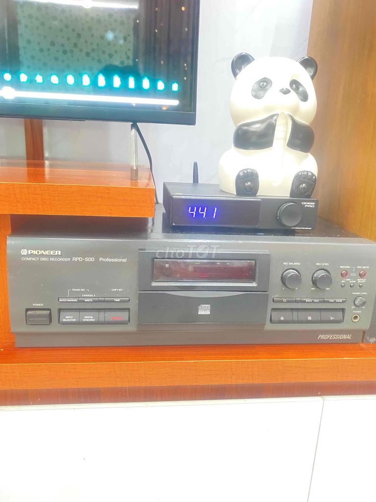 loa, âm ly, đầu cd kiêm giải mã.. Mua bán Tivi, Âm thanh tại Thành phố Hạ Long Quảng Ninh được đăng bởi Doan hình 1