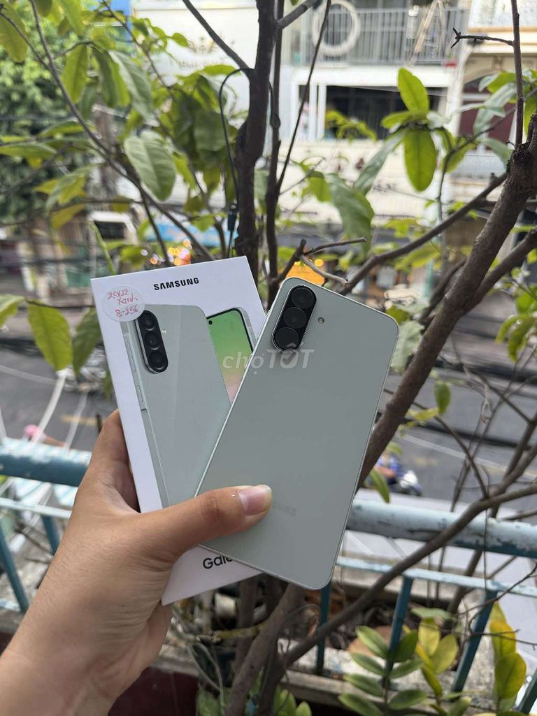 Samsung Galaxy A56 8GB/256GB Xanh. Mua bán Điện thoại tại Thành phố Châu Đốc An Giang được đăng bởi Triều Hải hình 1