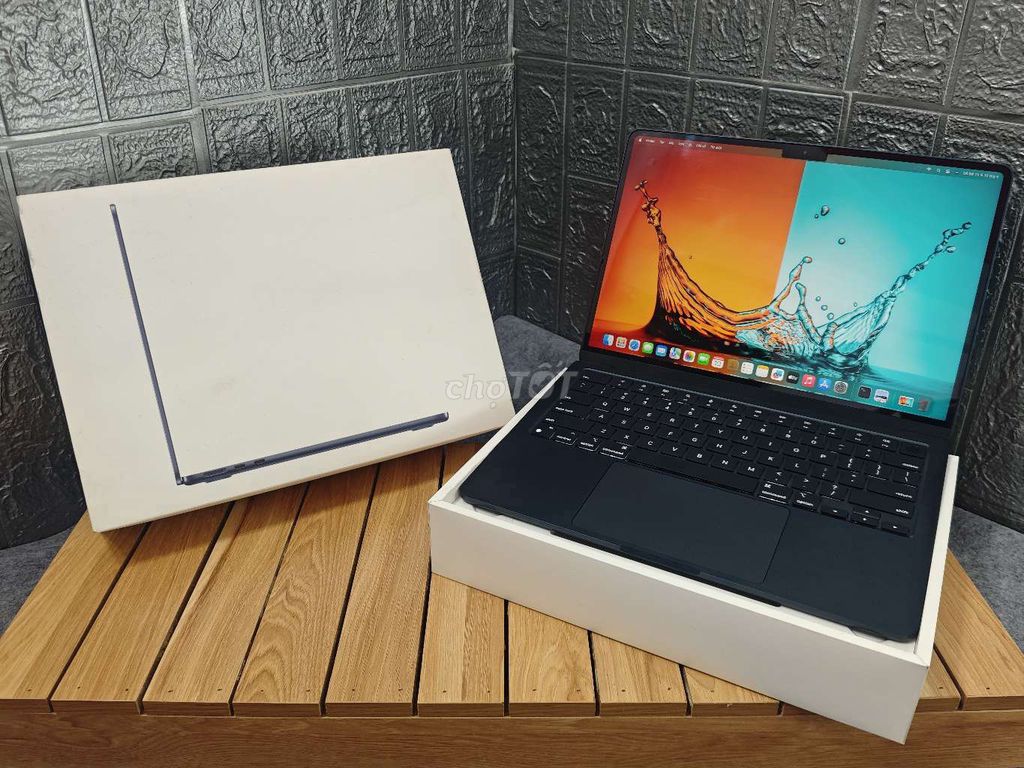 Apple Macbook Air M2 16/256 Likenew BH T10/2027. Mua bán Laptop tại Quận Ninh Kiều Cần Thơ được đăng bởi TuDen Laptop hình 1