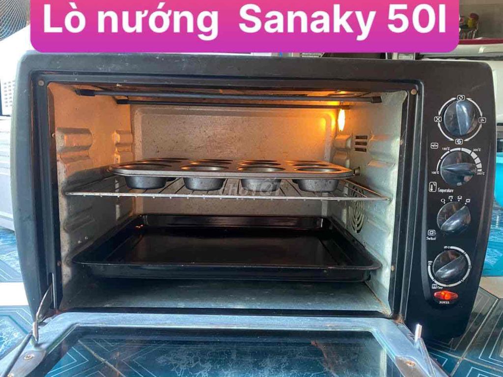 Lò nướng Sanaky 50lit tặng khay làm bánh