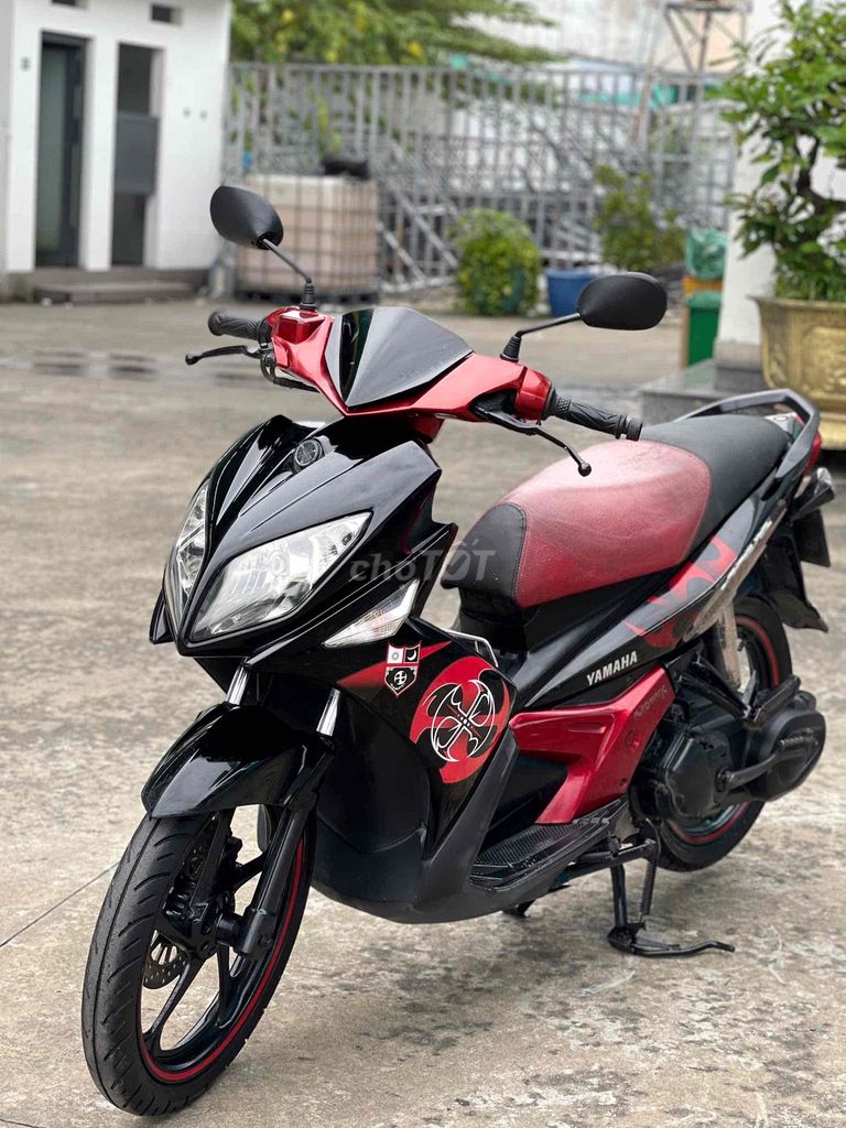 Yamaha Nouvo 4 2010 135 tem Limited Đen Đỏ. Mua bán Xe máy tại Quận Bình Tân Tp Hồ Chí Minh được đăng bởi BÙI TIẾN DŨNG hình 11
