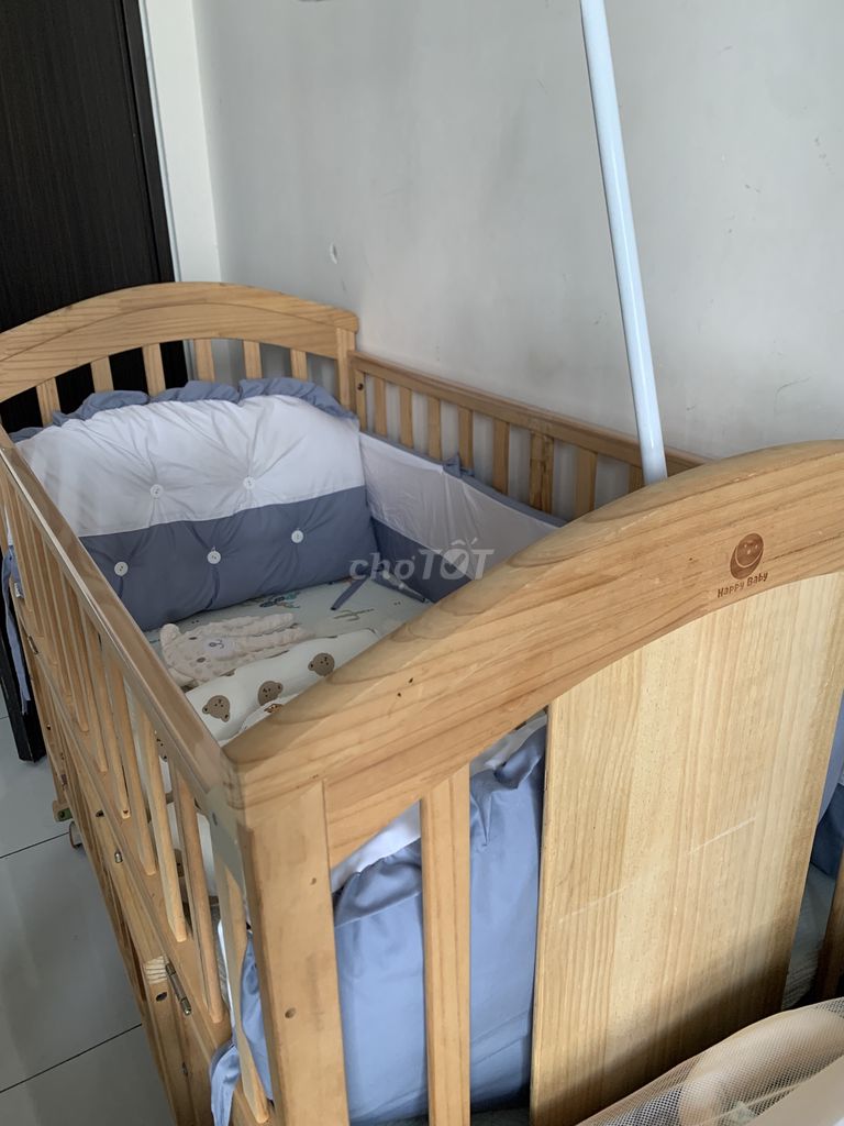 Cũi gỗ Happybaby full phụ kiện
