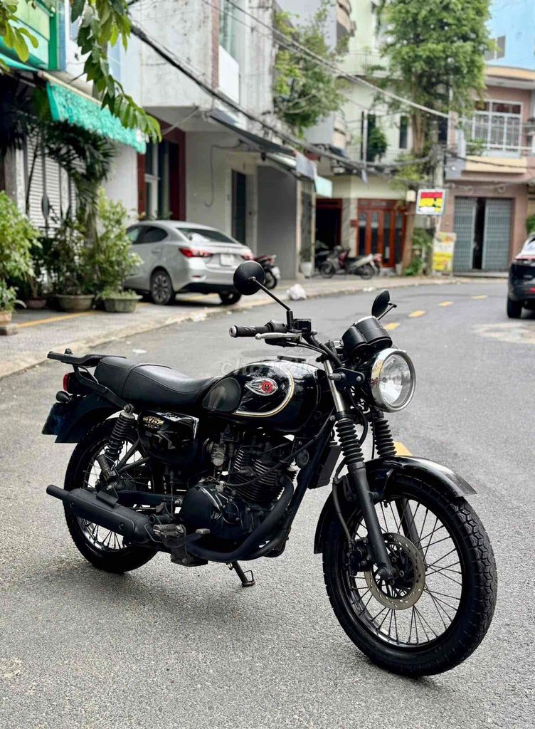 ❤️ Moto Kawasaki W175 2018_Chính chủ. Mua bán Xe máy tại Quận Thanh Khê Đà Nẵng được đăng bởi Cửa Hàng Nguyễn King 159 Đỗ Quang hình 2