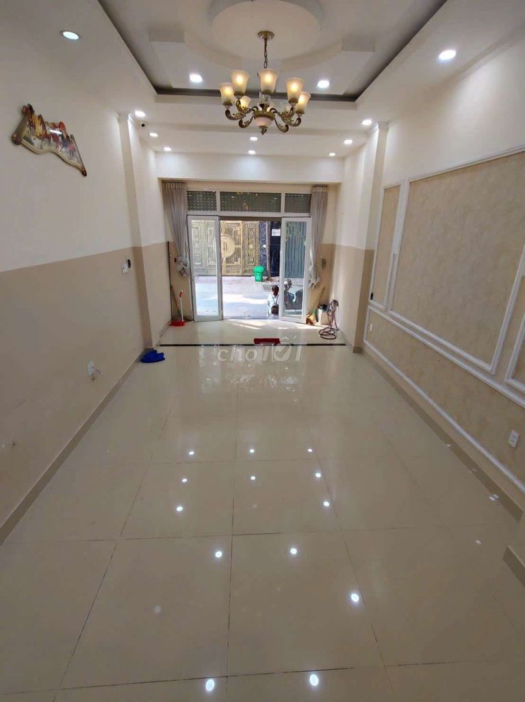 4-этажный дом, рядом с Vạn Phúc city, Хьеп Бинь Фыок