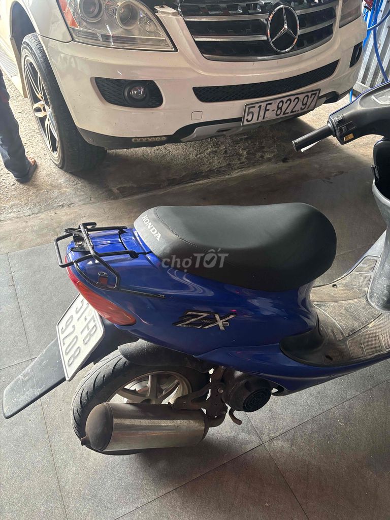 honda Dio. Mua bán Xe máy tại Thành phố Đà Lạt Lâm Đồng được đăng bởi Trần Đình hình 1