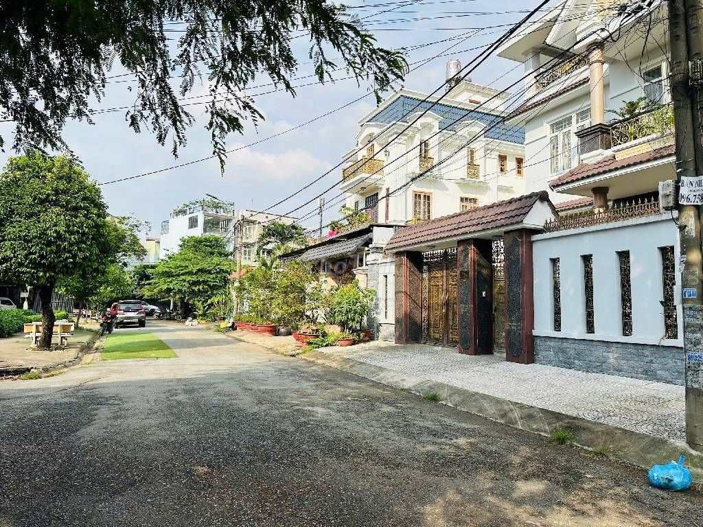 246M ĐẤT TRỐNG XÂY BIỆT THỰ, GẦN CHỢ LINH TRUNG, CHỈ 20 TY - ảnh 5