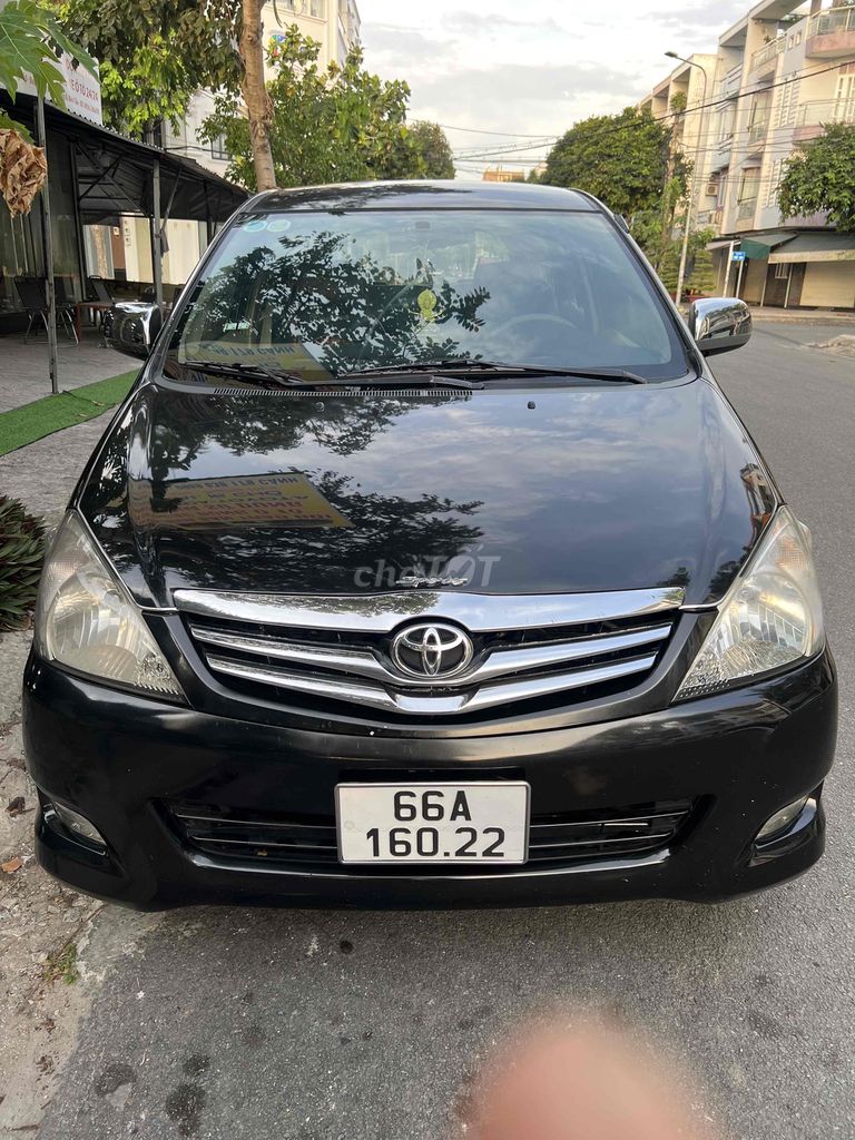 INNOVA 2.0G 2006 LÊN FOM 2009 XE GIA ĐÌNH FULL ĐỒ