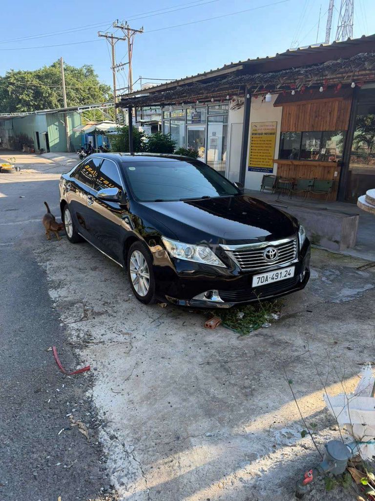 Toyota Camry 2012, 2.5Q, АКПП, черный