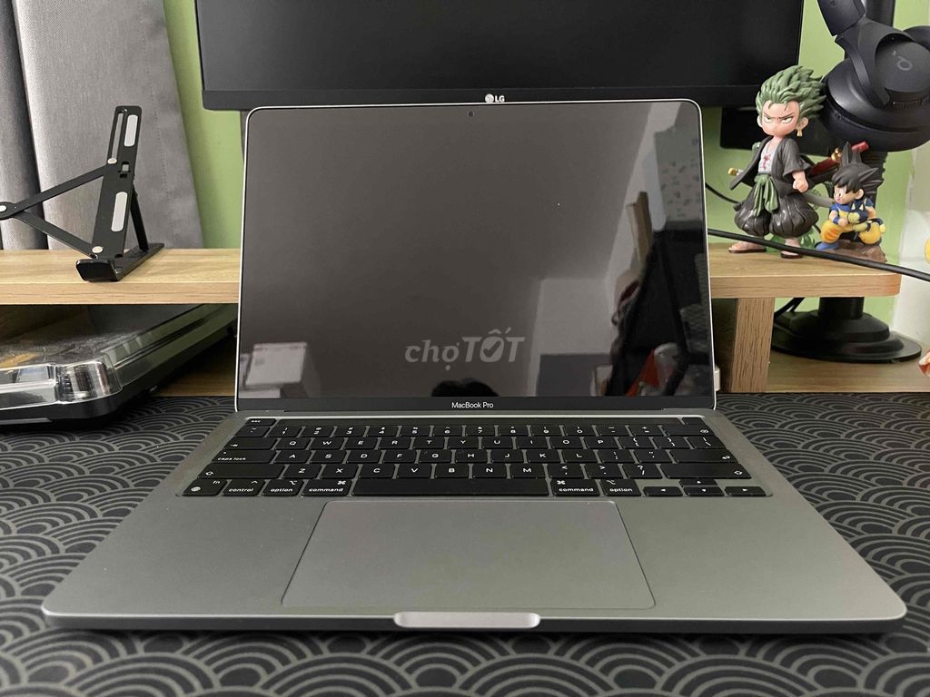 Apple Macbook Pro M2 Xám 16GB/256GB Like New. Mua bán Laptop tại Quận 7 Tp Hồ Chí Minh được đăng bởi Thức Trần hình 1