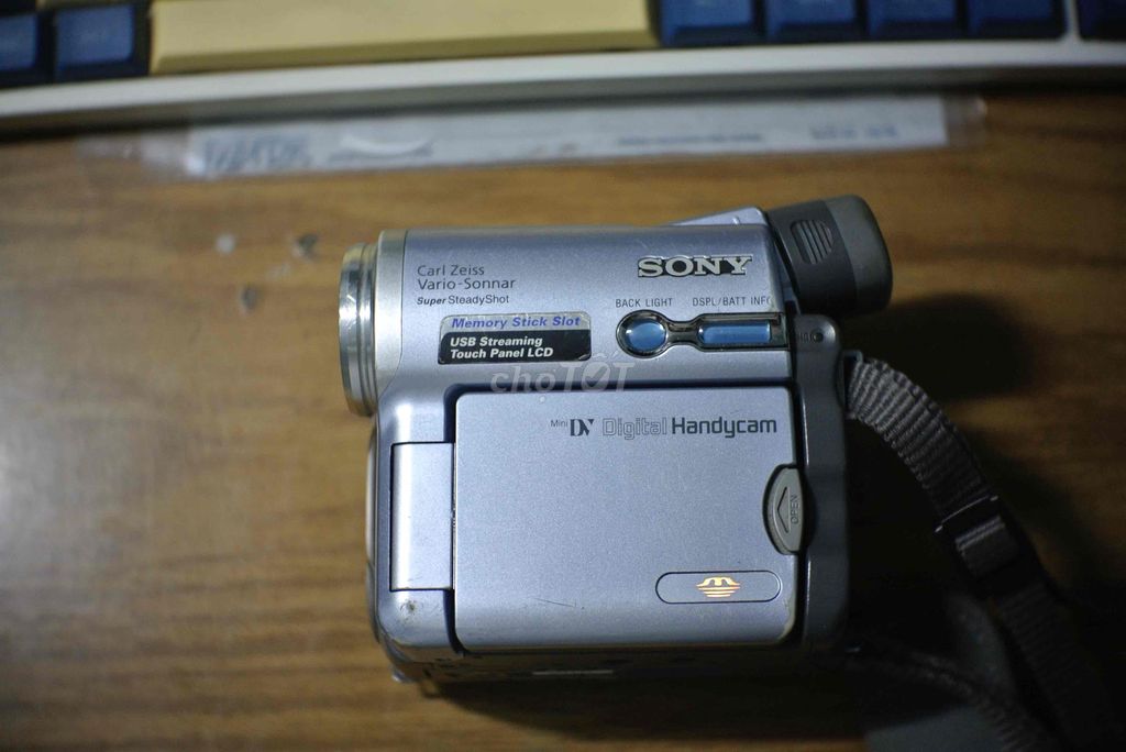 Máy quay sony. Mua bán Máy ảnh, Máy quay tại Quận Thanh Xuân Hà Nội được đăng bởi Ngọc Sơn Đỗ hình 1
