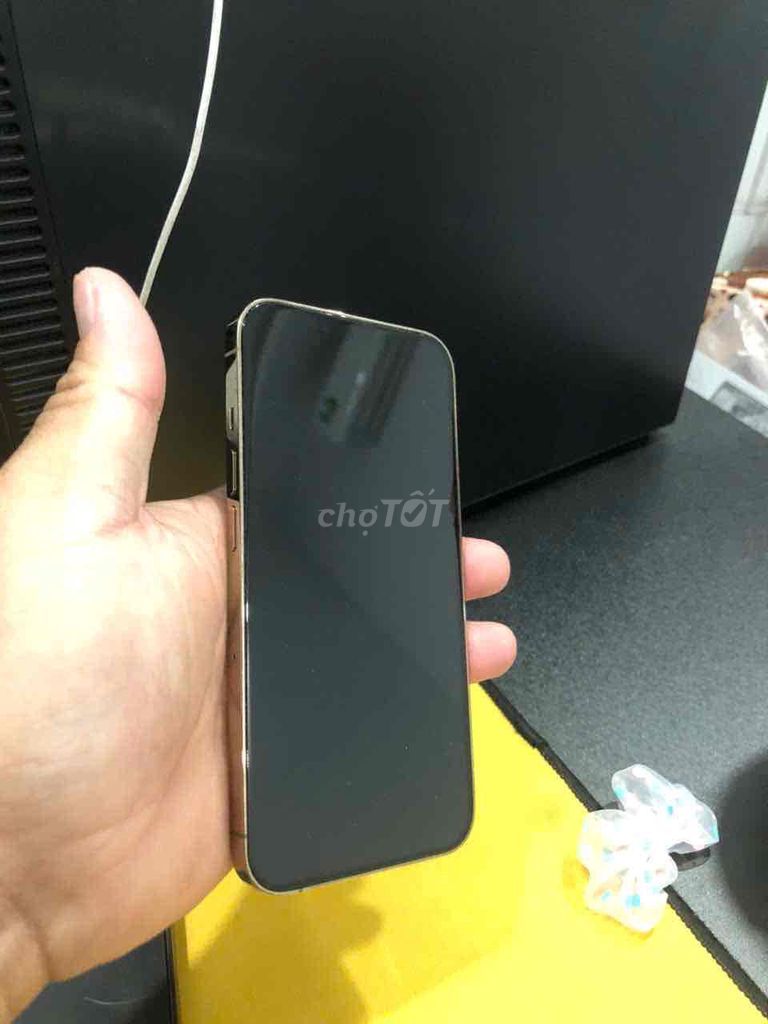 iPhone 13 Pro Vàng A15 Bionic 128GB. Mua bán Điện thoại tại Quận 12 Tp Hồ Chí Minh được đăng bởi Audio hình 1