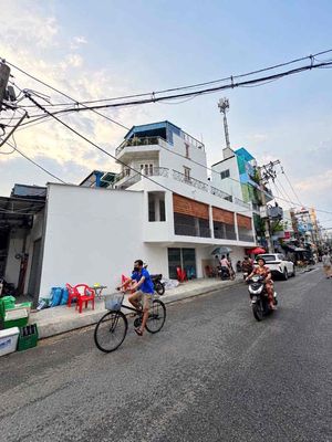 Rent · 2 bd · 80 м² · Quận 6, ул. bay say