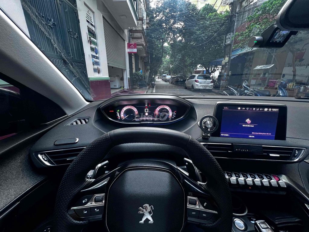 Peugeot 5008 2018 1.6L Turbo - 115000 km. Mua bán Ô tô tại Quận Hoàng Mai Hà Nội được đăng bởi Nguyễn Minh Công hình 7