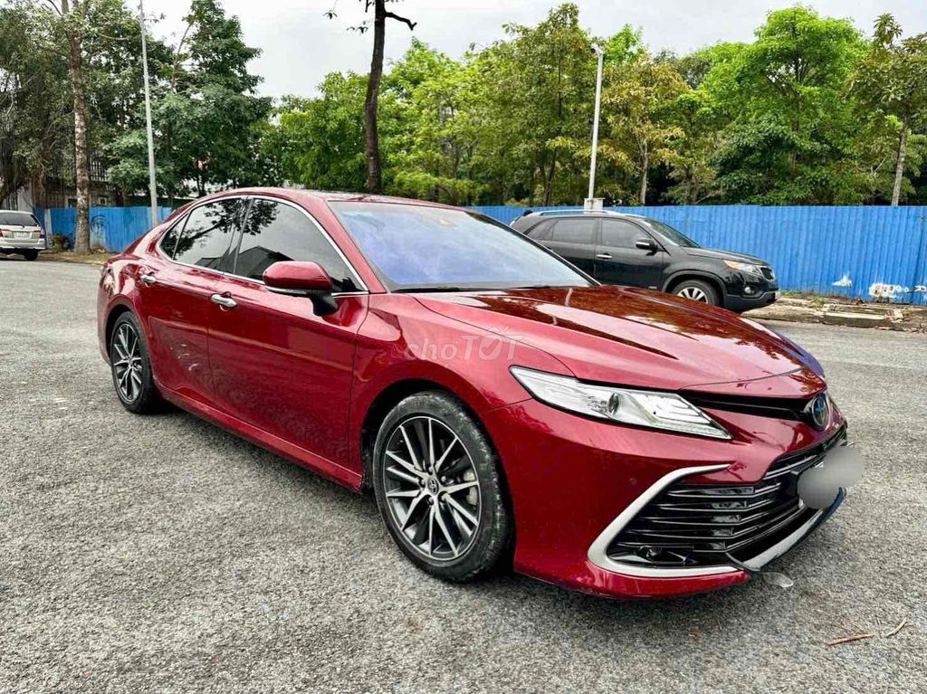 Camry 2.5 Q nhập  -dkld 2023 , đỏ (kem) rất đẹp. Mua bán Ô tô tại Quận 12 Tp Hồ Chí Minh được đăng bởi Văn Bình hình 1