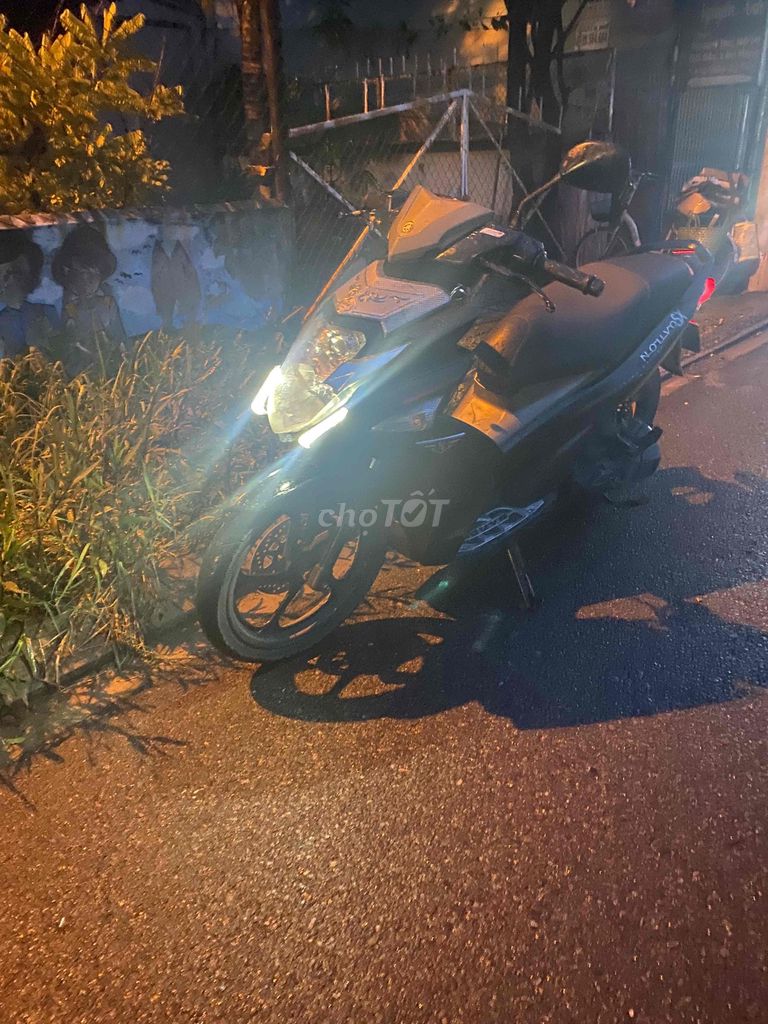 Yamaha Novo 6 2016 Đen Đã sử dụng. Mua bán Xe máy tại Quận 12 Tp Hồ Chí Minh được đăng bởi Nam Hoàng Nguyễn hình 2