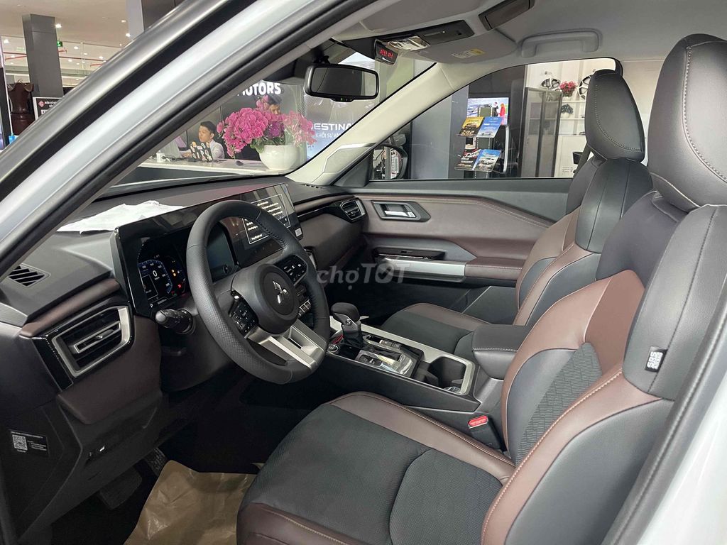 Mitsubishi Xpander 2025 Premium 1.5 AT. Mua bán Ô tô tại Thành phố Buôn Ma Thuột Đắk Lắk được đăng bởi KaNu Mitsubishi Dak Lak  hình 14