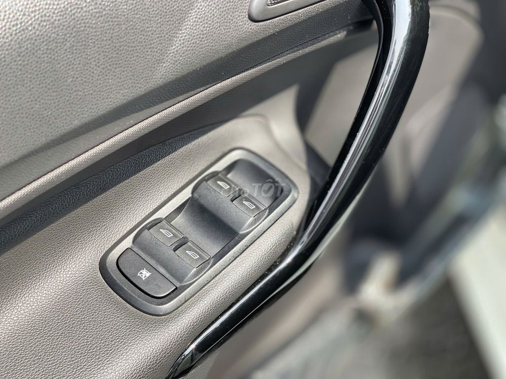 Ford Fiesta Sport 2016. Mua bán Ô tô tại Quận Long Biên Hà Nội được đăng bởi Long Biên Cars hình 20