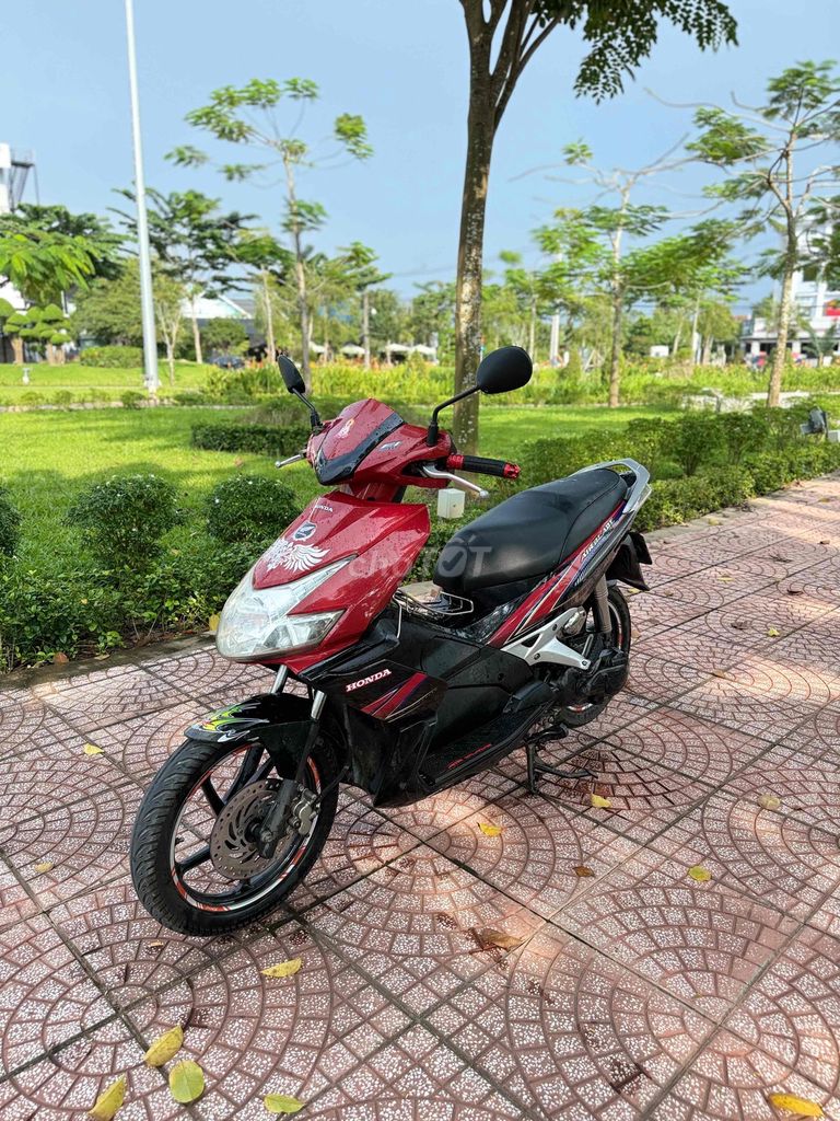 🛵Honda Air Blade 110 Máy Zin Êm Cực Kì Ngon. Mua bán Xe máy tại Huyện Phong Điền Cần Thơ được đăng bởi Danh Hà hình 2