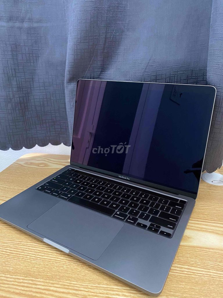 Apple MacBook Pro M1 13 inch 16GB/512GB. Mua bán Laptop tại Quận Bình Thạnh Tp Hồ Chí Minh được đăng bởi Quyền hình 1