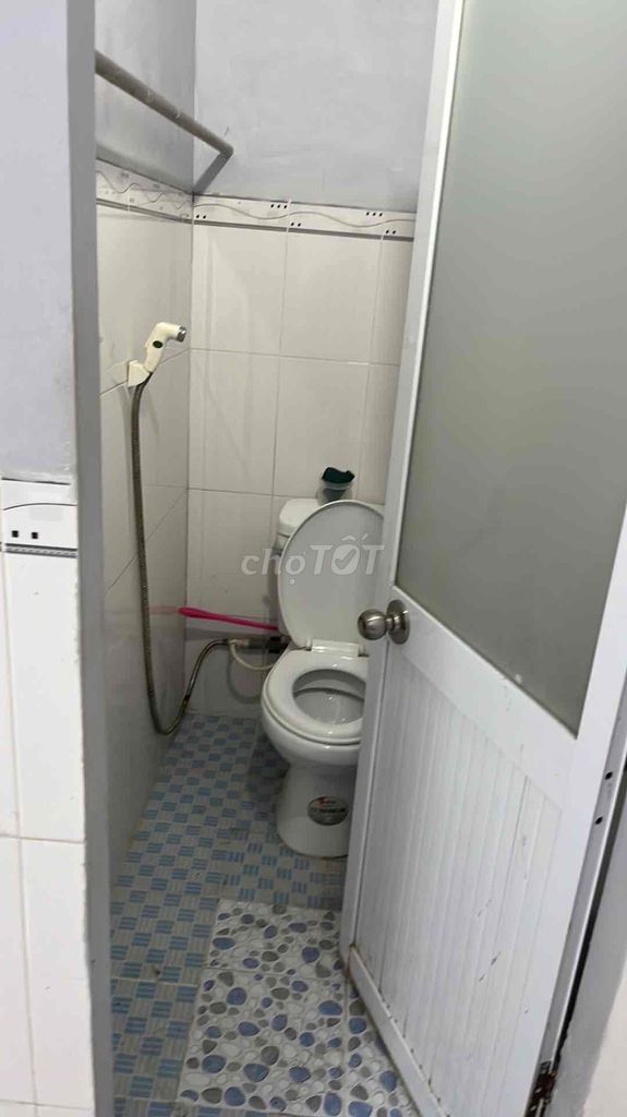 Gần TTTP ,bệnh viện,an ninh thoáng yên tỉnh thuận tiên giao thông. Cho thuê phòng trọ tại Thành phố Tân An Long An được đăng bởi Đăng thị thu Nguyệt hình 2