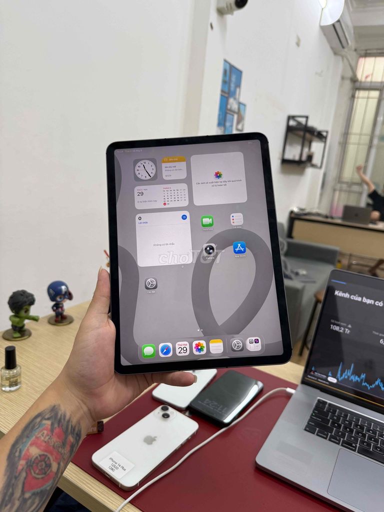 Apple iPad Pro M1 128GB 5G Wifi Zin All Nguyên Bản. Mua bán Máy tính bảng tại Quận Đống Đa Hà Nội được đăng bởi Hà Nội Mobile Bao Duyệt Nợ Xấu hình 1