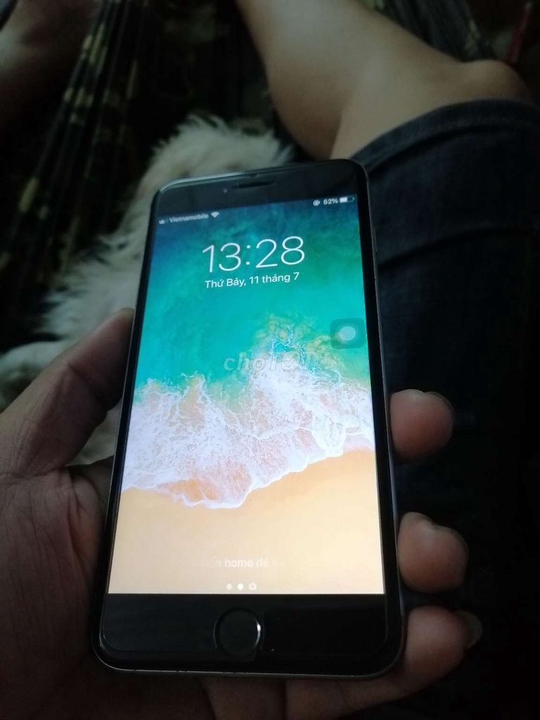 0704685755 - iPhone 6 plus 64gb QT ( ko vân tay ) như hình