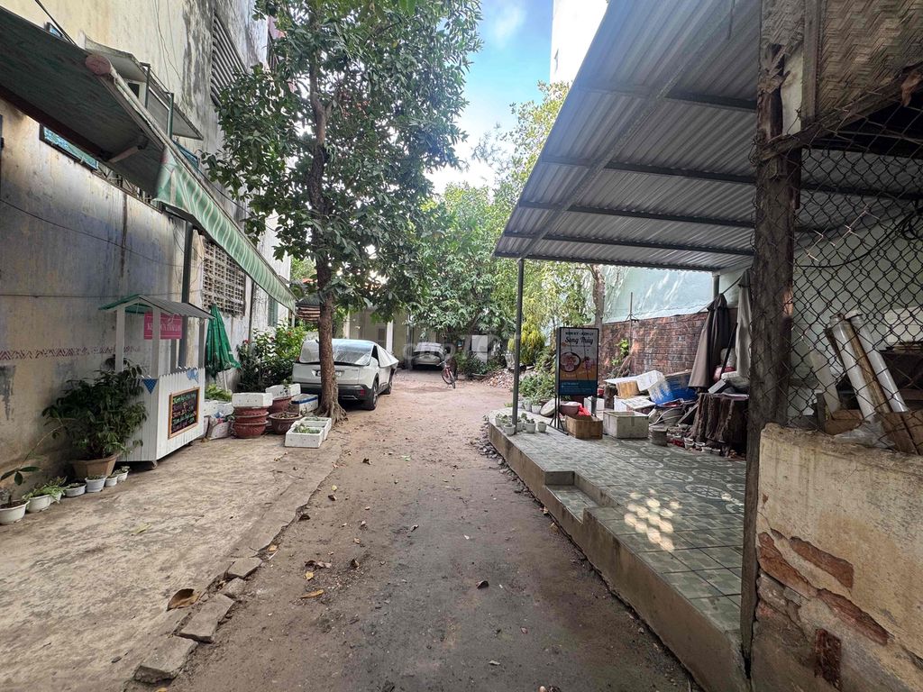LÔ GÓC MẶT TIỀN ÔNG ÍCH KHIÊM GẦN NGUYỄN VĂN LINH 640m2 HIẾM CÓ. Mua bán đất tại Quận Hải Châu Đà Nẵng được đăng bởi Đặng Đình Trung hình 3