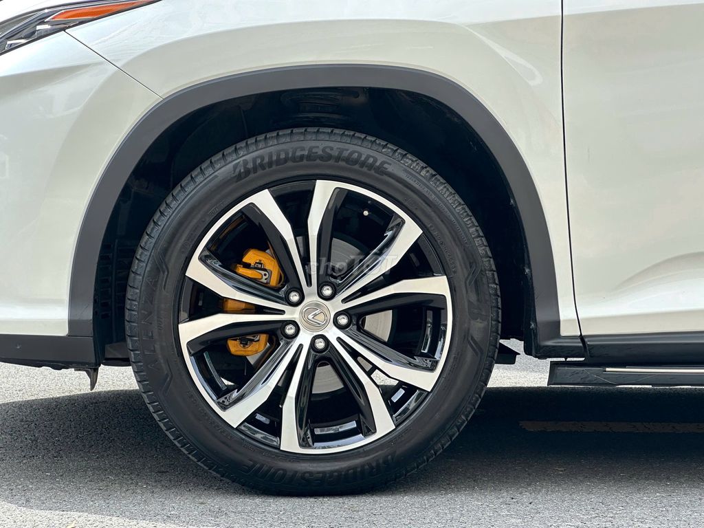 Lexus RX350 2016 nhập Nhật-33000 km. Mua bán Ô tô tại Thành phố Dĩ An Bình Dương được đăng bởi Siêu Thị Ô Tô Bình Dương  hình 11