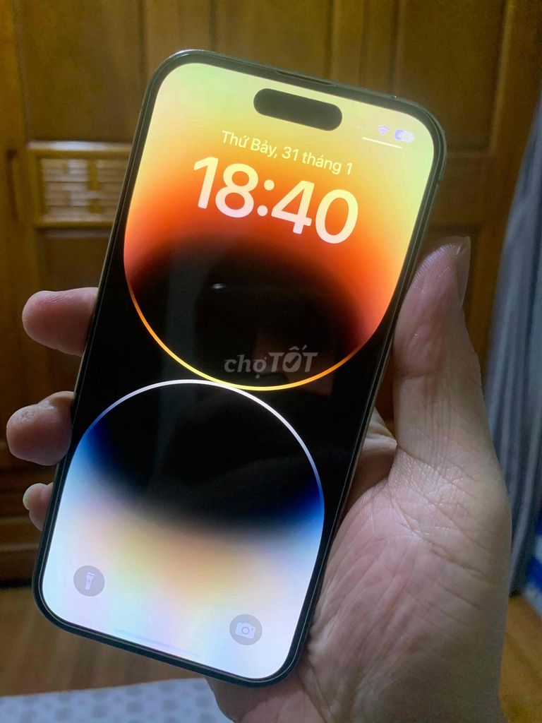 iPhone 14 Pro 128GB Vàng đẹp chính hãng vn/a. Mua bán Điện thoại tại Quận Long Biên Hà Nội được đăng bởi Phạm Xuân Quý hình 1